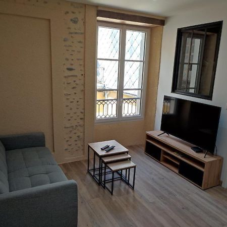 Studio De Charme En Pierres - Hyper Centre Apartment По Екстериор снимка